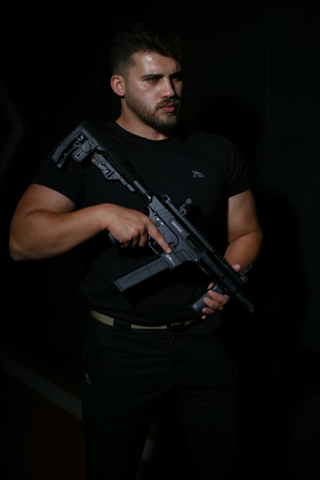 Model fotoğrafı 3