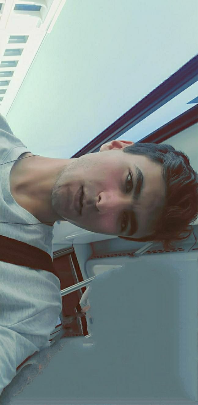 Model fotoğrafı 2
