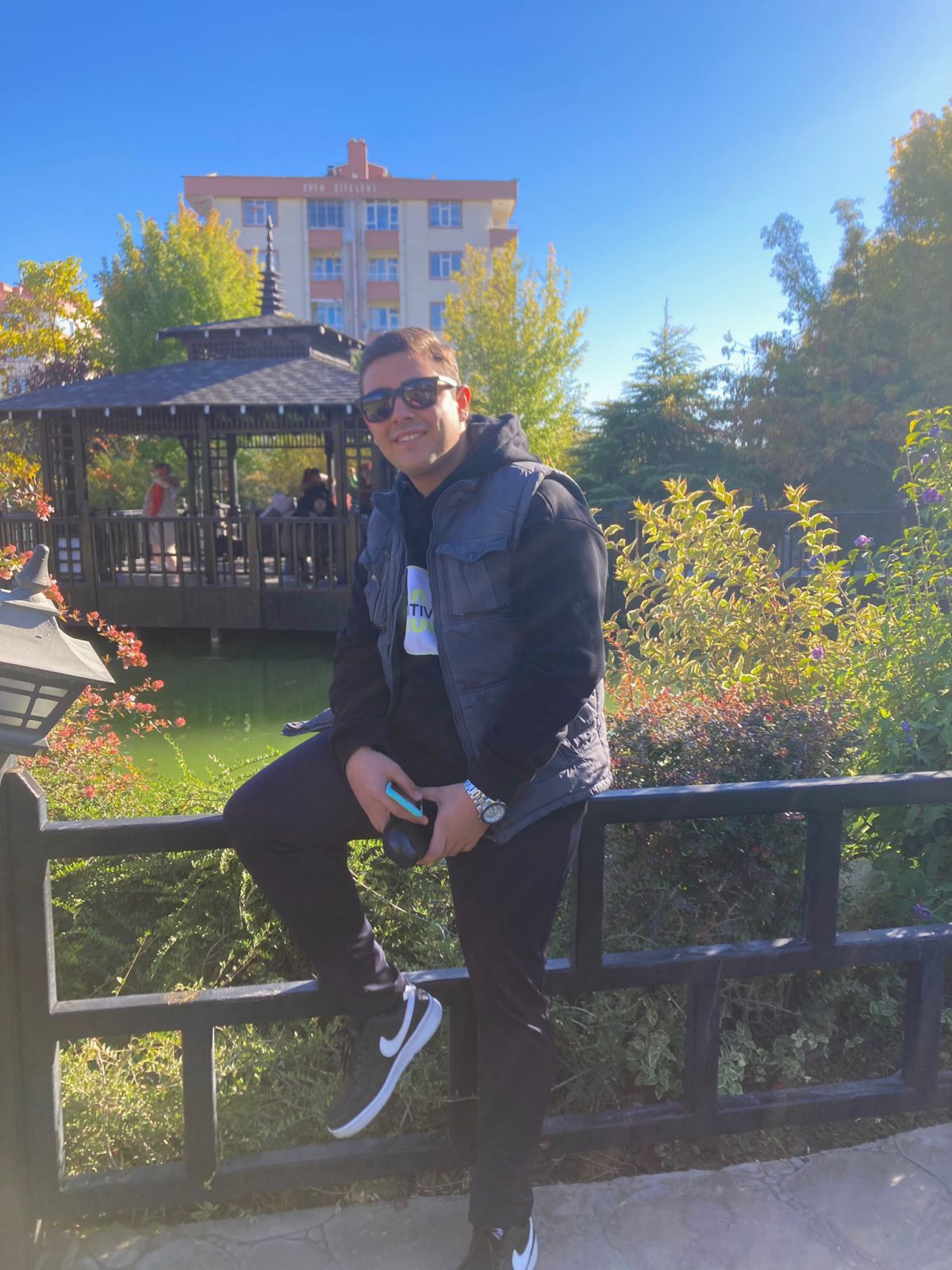 Model fotoğrafı 2