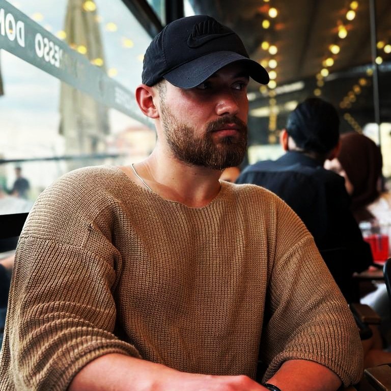 Model fotoğrafı 2