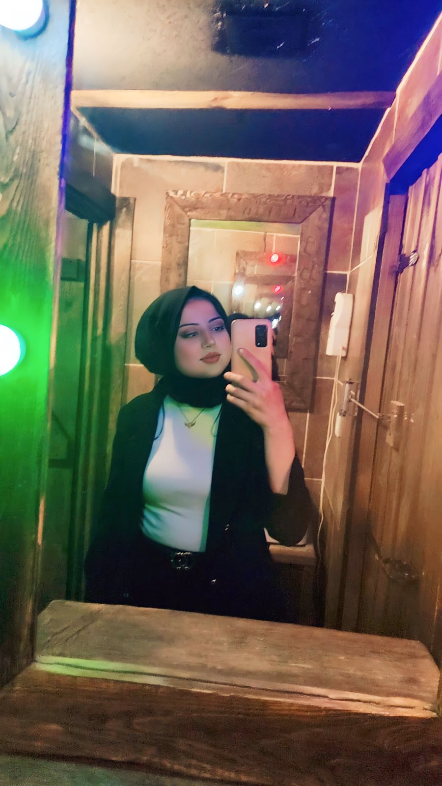 Model fotoğrafı 2
