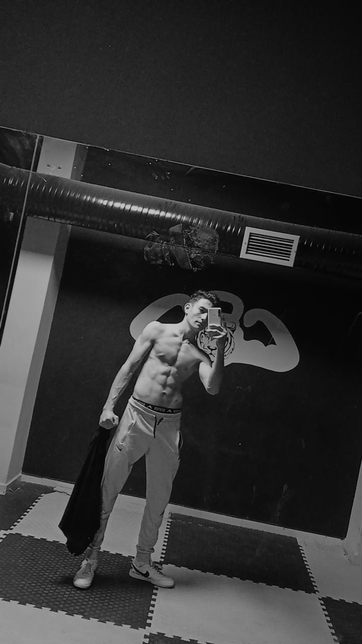 Model fotoğrafı 4