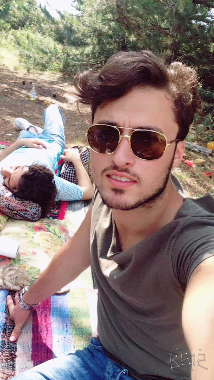 Model fotoğrafı 4