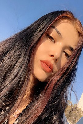 Model fotoğrafı 4