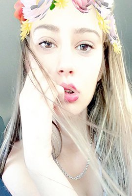Model fotoğrafı 3