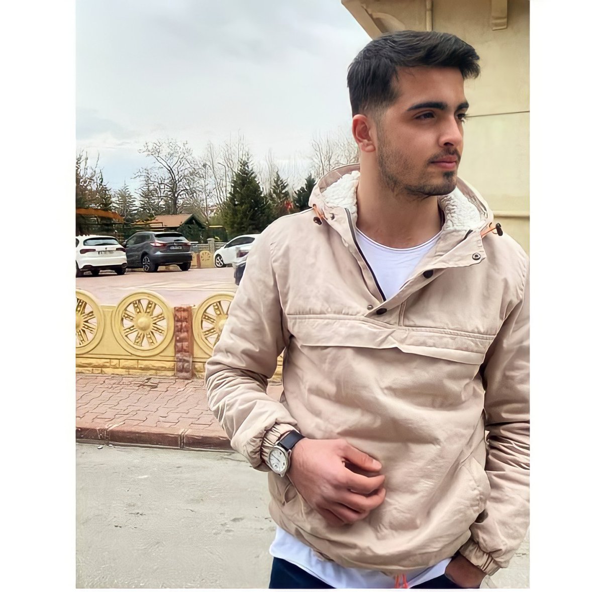 Model fotoğrafı 3