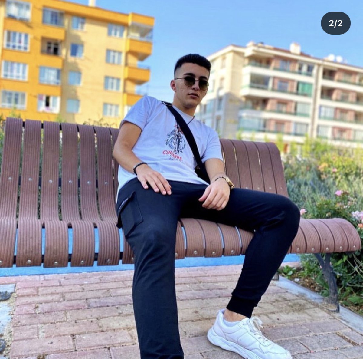 Model fotoğrafı 3