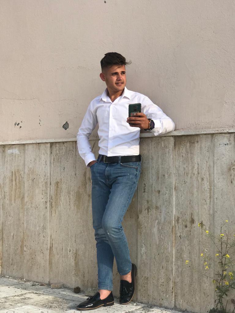 Model fotoğrafı 3