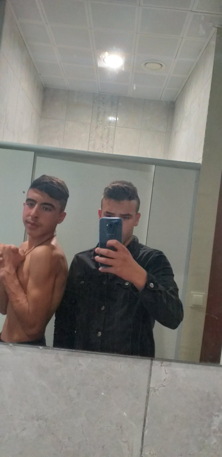 Model fotoğrafı 2