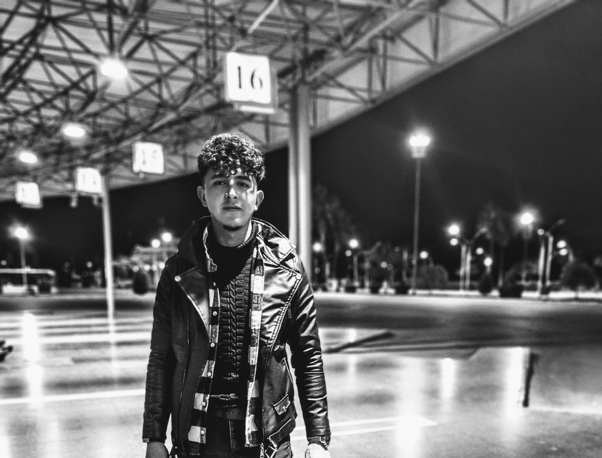 Model fotoğrafı 2