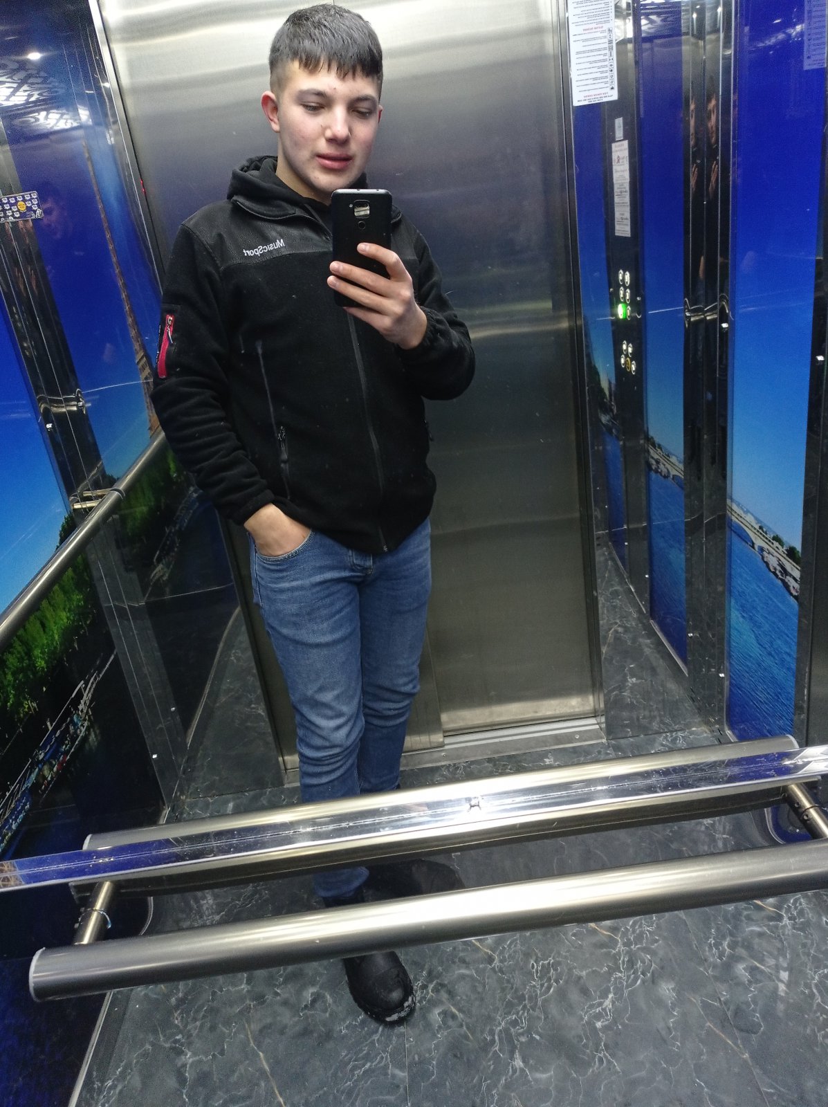 Model fotoğrafı 3